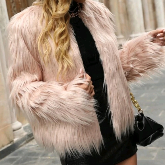 Contemporary Pink Faux fur coat - Picture 3 of 7